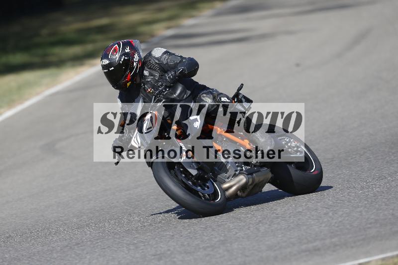 /35 07.08.2026  Discover the Bike ADR/Race 3 rot/72